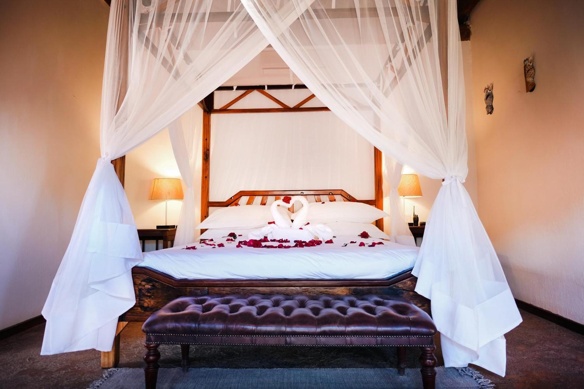 שמורת הצייד ולחפונדן Shibula Safari Lodge מראה חיצוני תמונה